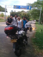 /album/fotogaleria-inicio/con-los-parceros-jpg/